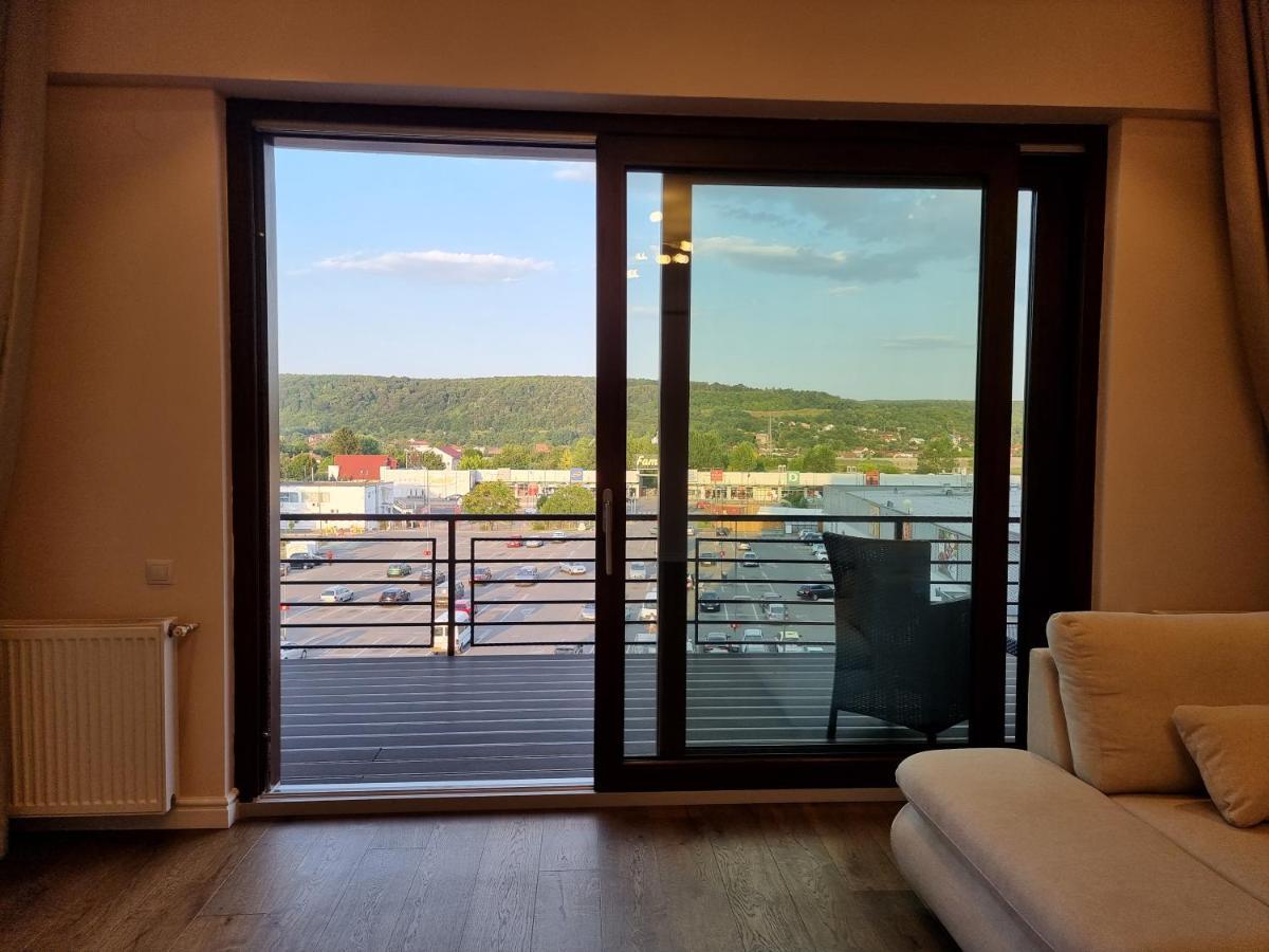 Apartament In Complex Rezidential Ramnicu Valcea Exterior foto