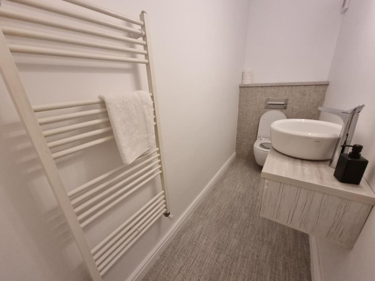 Apartament In Complex Rezidential Ramnicu Valcea Exterior foto